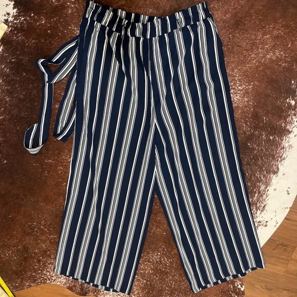 SHEIN Navy White Striped Wide-Leg Pants Adjustable Waist Tie Belt XXL - Picture 4 of 8